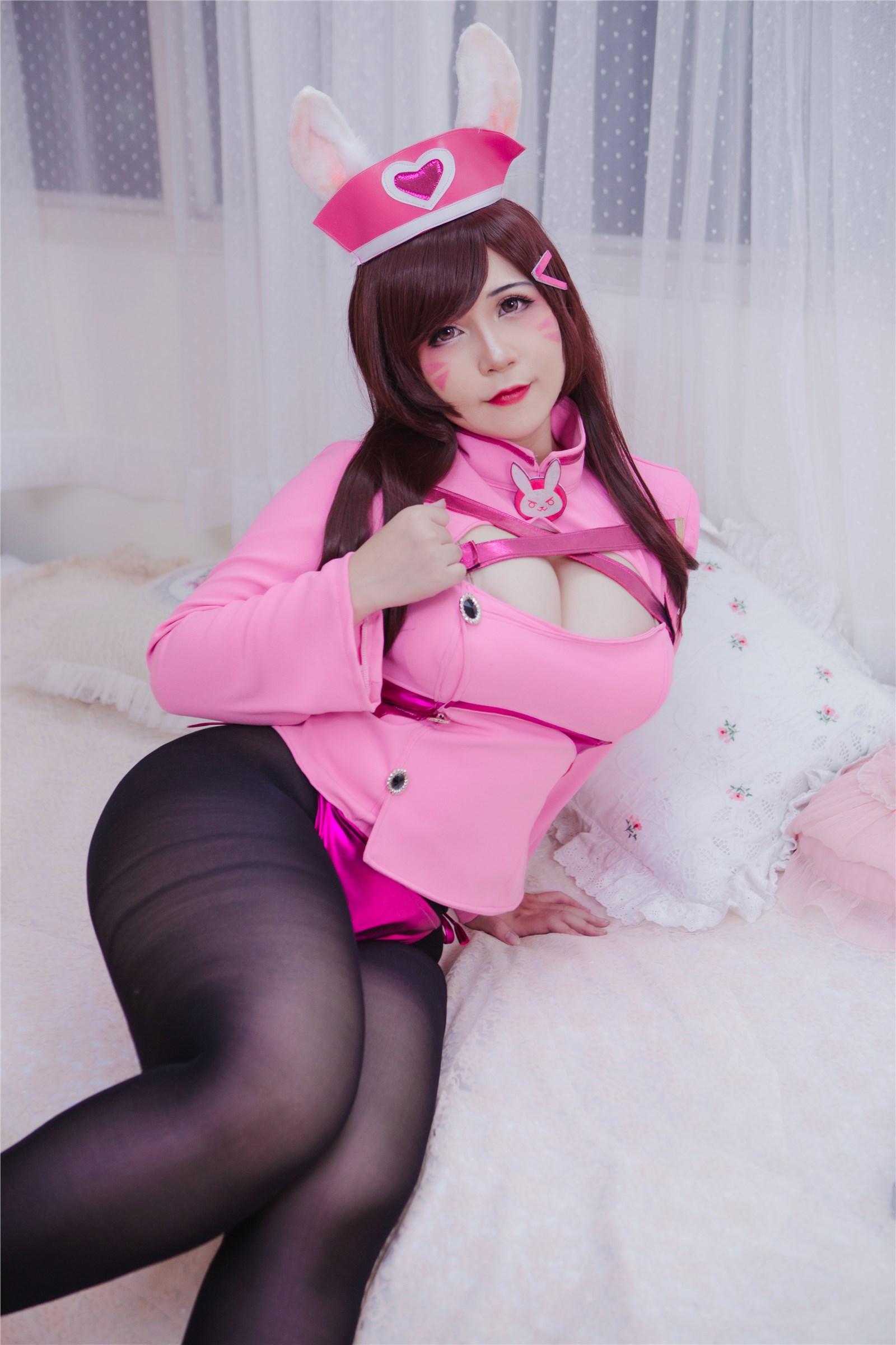 Uy Uy - NO.05 D.VA Bunny Nurse(19)